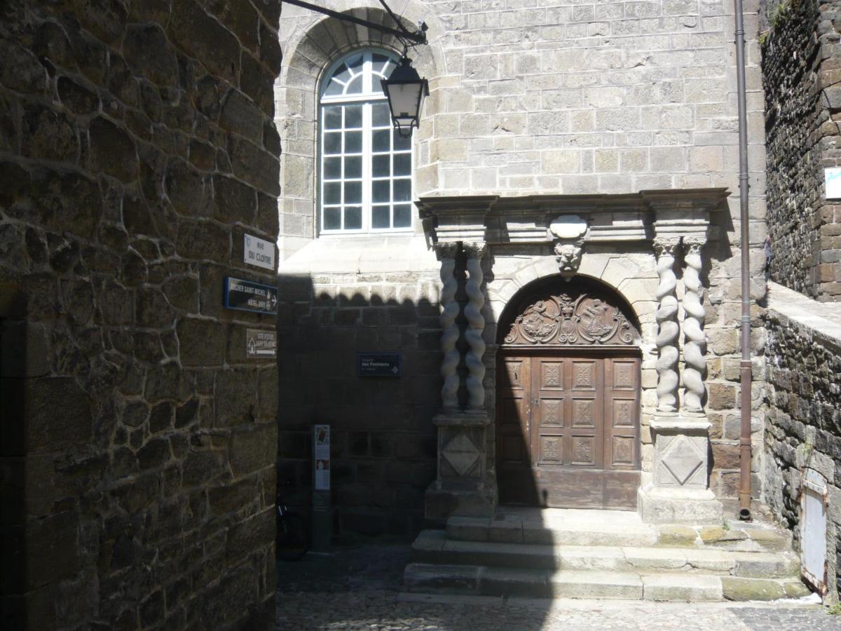 Апартаменты Le Petit St Clair Le Puy-en-Velay Экстерьер фото