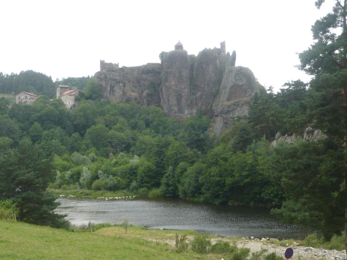 Апартаменты Le Petit St Clair Le Puy-en-Velay Экстерьер фото